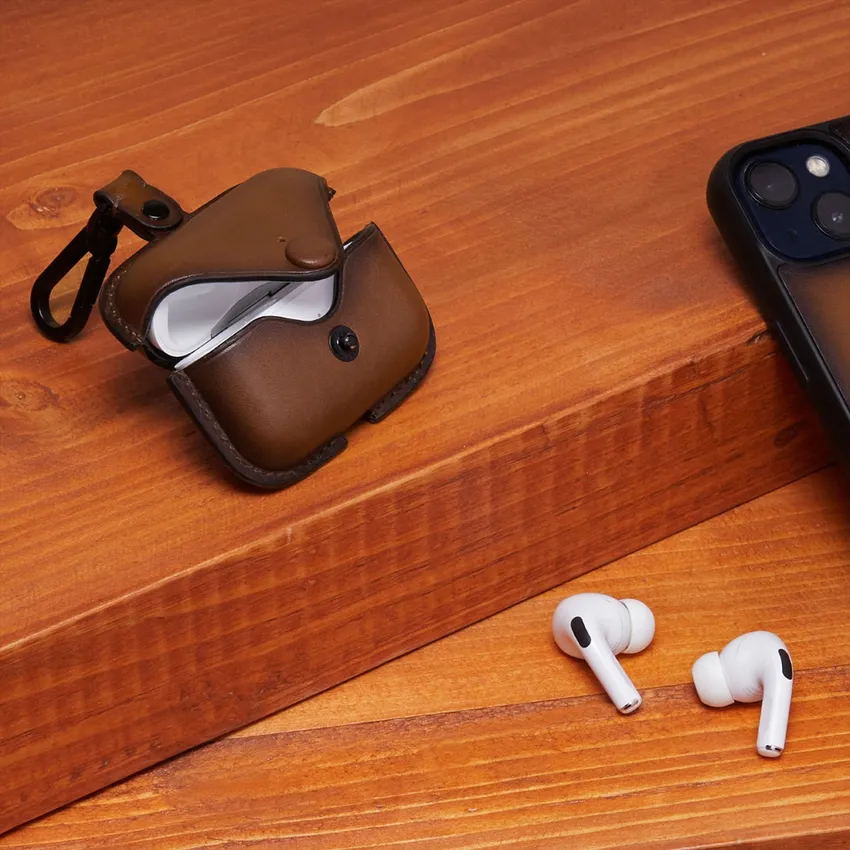 Lapis Bard Ducorium Leather AirPod Pro Case - Cognac