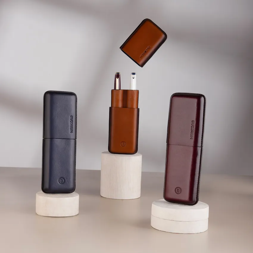 Lapis Bard Ducorium Moulded Pen Case - Cognac